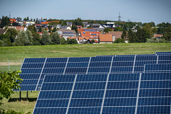 Online-Umfrage zum Solarpark Tuningen: Ihre Einschätzung ist gefragt!